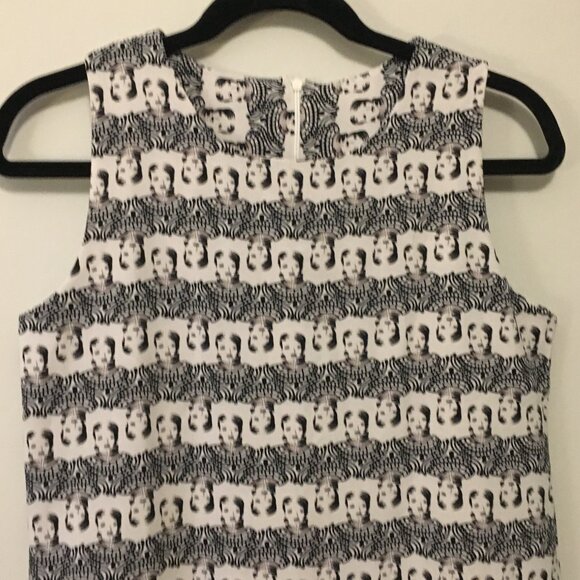 Retro Handmade Twiggy Sleeveless Top - Picture 5 of 16